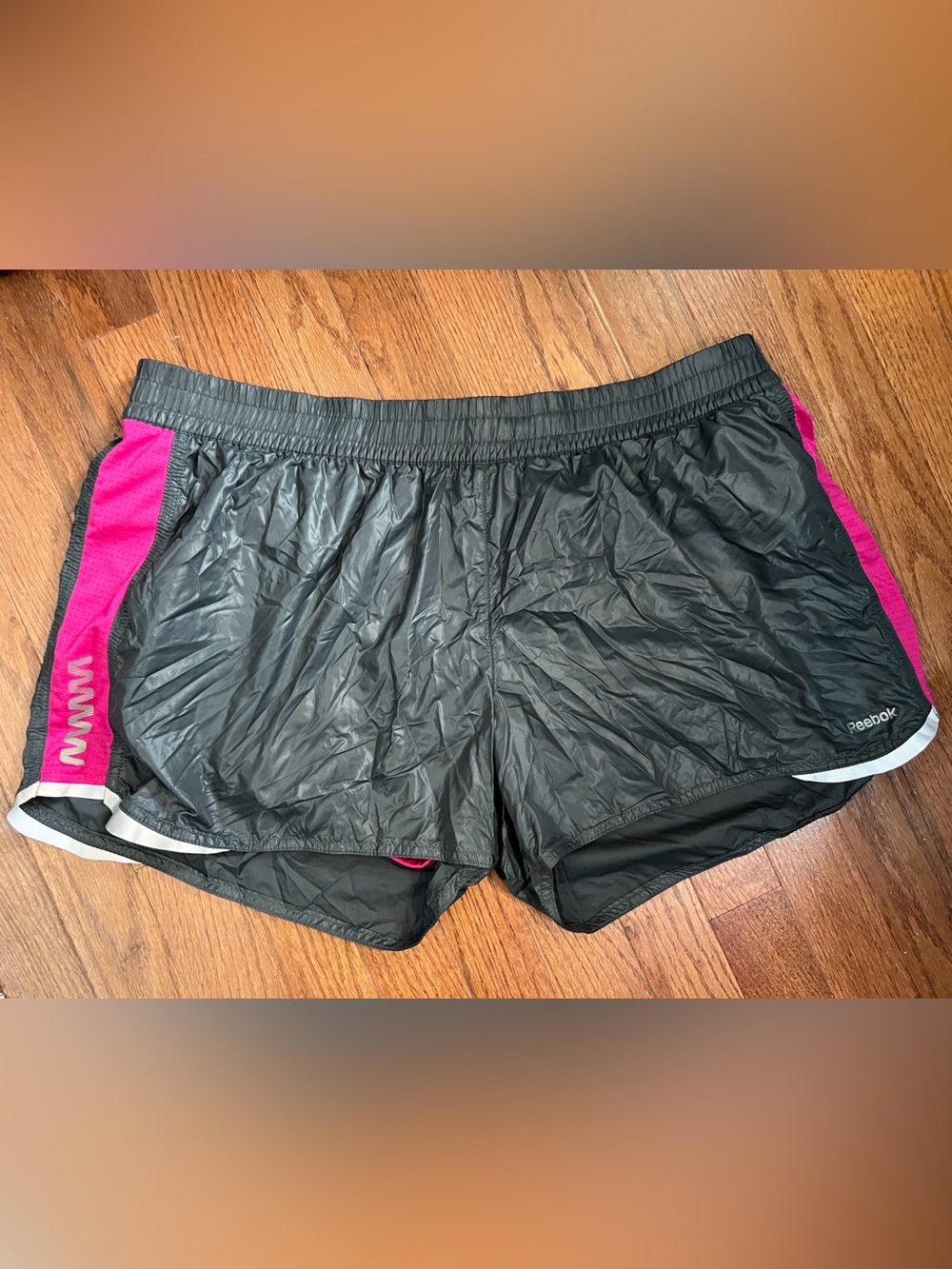 Women’s Reebok running shorts - XL